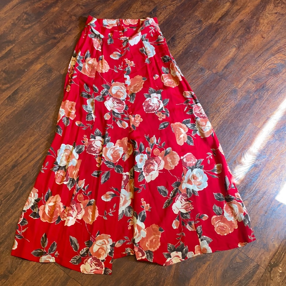 Vintage 90s Y2K  Maxi Skirt red Rose print